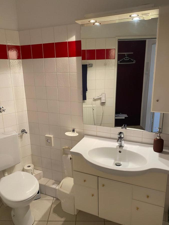 באד אסן Apartment Mit Pool Zum Verlieben מראה חיצוני תמונה